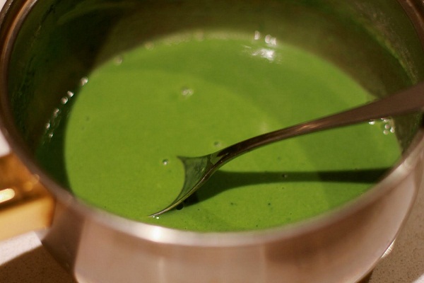 Nấu nước lá trà xanh với chanh để uống giúp đốt cháy mỡ bụng và giảm cân 'siêu' nhanh ảnh 5